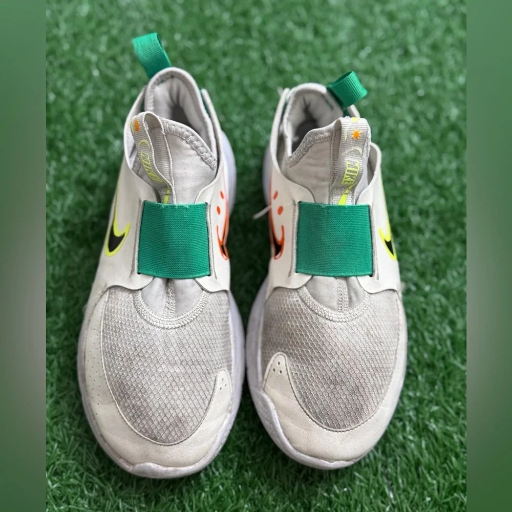 Nike (GS) Nike Flex Runner 3 'White Sport Green Fluorescent Yellow' Size 4Y